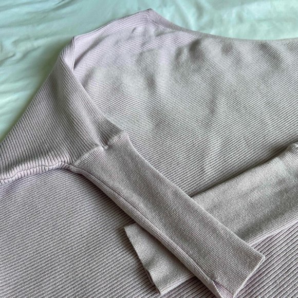 Asymmetrical Dolman Ottoman | Lilac - Picture 1 of 5